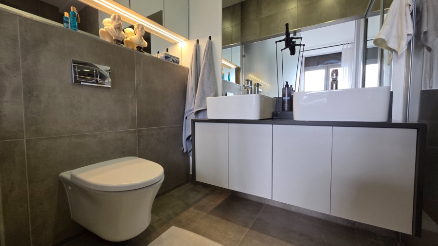 2 Bedroom Property for Sale in Island View Western Cape